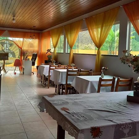 Pousada Vo Lica Com Piscina Penha  Bagian luar foto